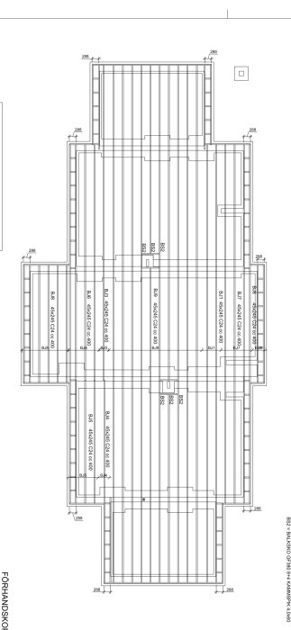 Arkitektritning av en byggnad med måttsatta väggar, utan markerade öppningar på 60cm.