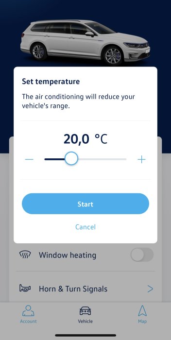 Skärmdump av bilens batteridrivna klimatkontrollsystem som visar inställningen för temperatur på 20 grader Celsius.