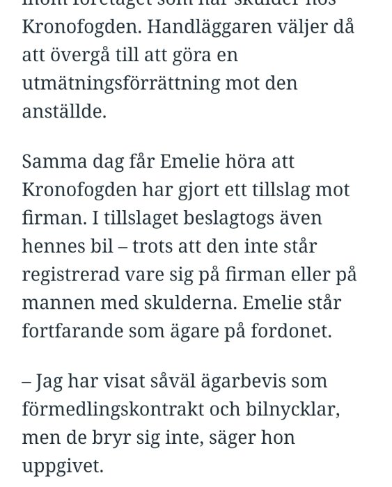 Skärmdump av text från ett forum inlägg som diskuterar en situation där Kronofogden beslagtog en bil felaktigt.