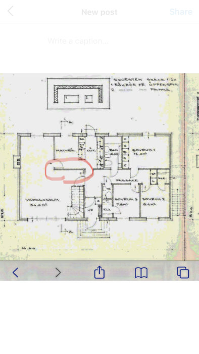 Arkitektritningar över en våning med markerad köksö och potentiell balkborttagning.