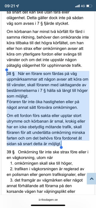 Skärmdump av svensk trafikförordning med text om omkörningsregler från riksdagens hemsida.
