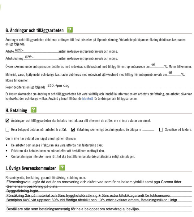 Dokument med textavsnitt om ändringar, tilläggsarbeten och betalning för entreprenadarbete.