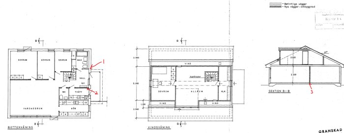 Arkitektritningar av en husplan med markeringar på väggar av intresse för ombyggnad.