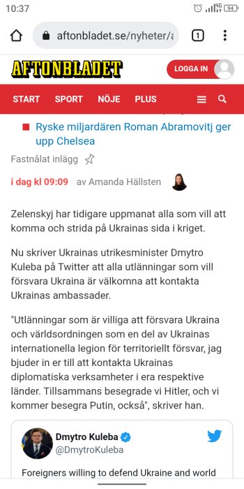 Skärmdump av en artikel på Aftonbladets webbplats med text om Ukrainas utrikesminister som välkomnar frivilliga att försvara Ukraina.