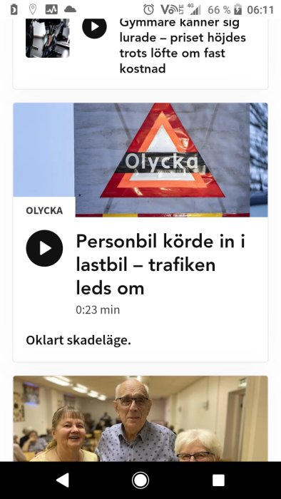 Skärmdump av nyhetsartikel med varningstriangel och texten "Olycka" tillsammans med flera rörelseoskarpa personer i bakgrunden.