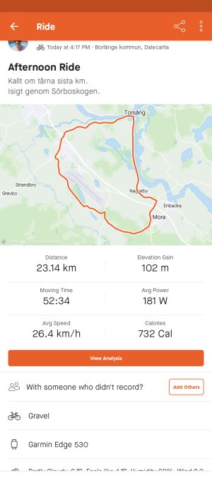 Skärmavbild av en cykeltur med karta och statistik som visar distans, tid, hastighet och kaloriförbrukning.