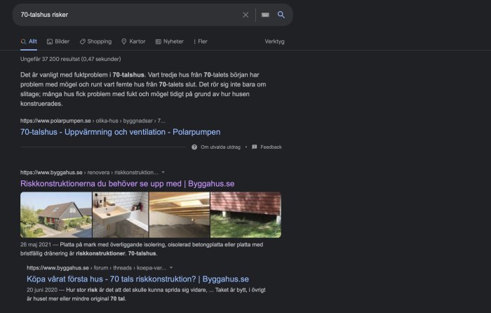Skärmdump av sökresultatsidan med bilder och text som diskuterar fukt- och mögelproblem i 70-talshus.