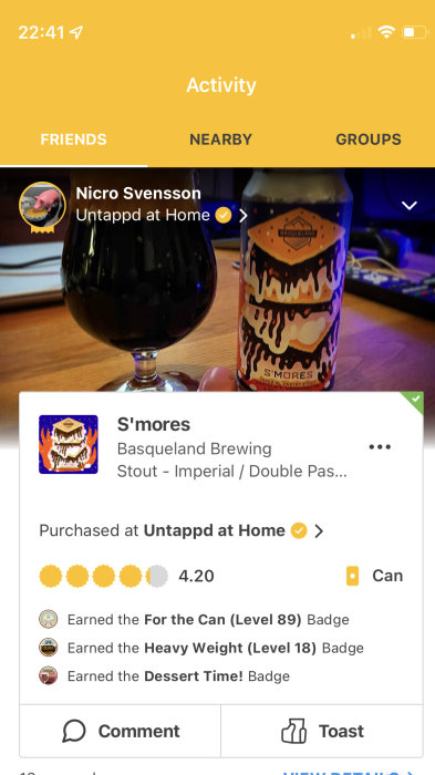Ölglas och burk av S'mores Stout från Basqueland Brewing betygsatt 4,2/5 på Untappd.