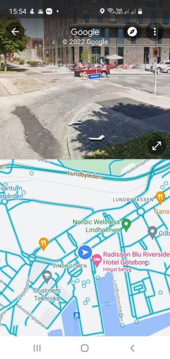 Skärmdump av en interaktiv karta med en gatuscen där en cykelbana korsar en gata.