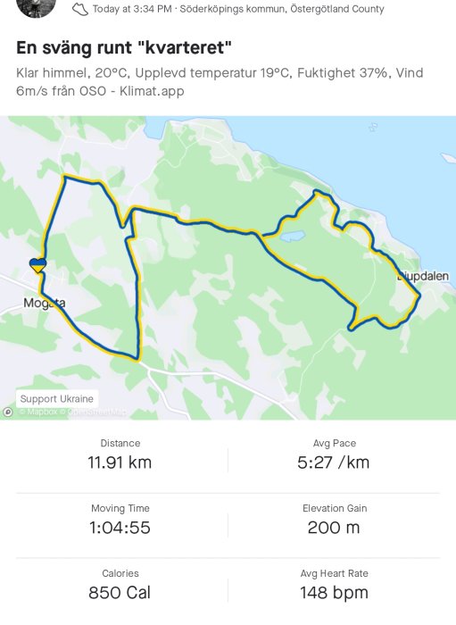 Karta med markerad löprunda på 11,91 km, tid 1:04:55, höjdökning 200 m, med löpdata och klimatinformation.