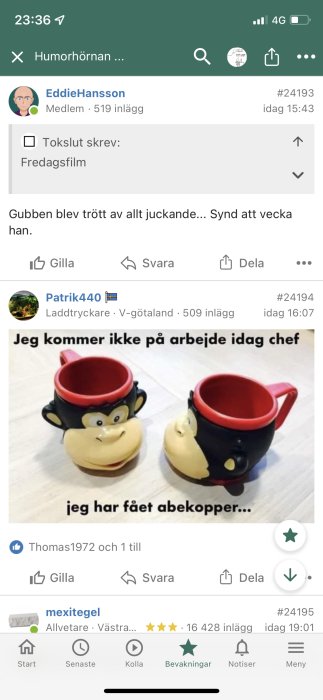 Skärmavbild av en diskussion i ett forum med inlägg som visar två koppar formade som apa med texten "Jeg kommer ikke på arbejde idag chef jeg har fået abekopper".