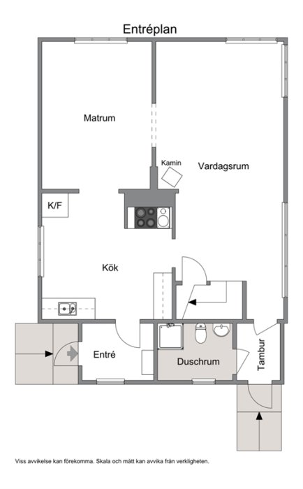 Ritning över entréplan till hus från 1926, visar placering av kamin och köksfläkt, samt värmepump nära trappa.