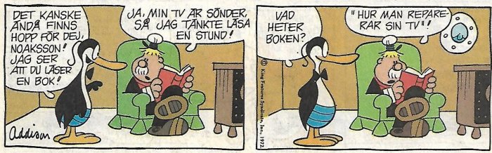 Två serieteckningsrutor med en figur som läser en bok och en annan figur som kommenterar.
