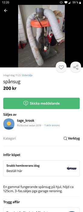 Begagnad spånsug på hjul med flexibla rör och elsladd, synlig slitage, säljes i Södertälje.