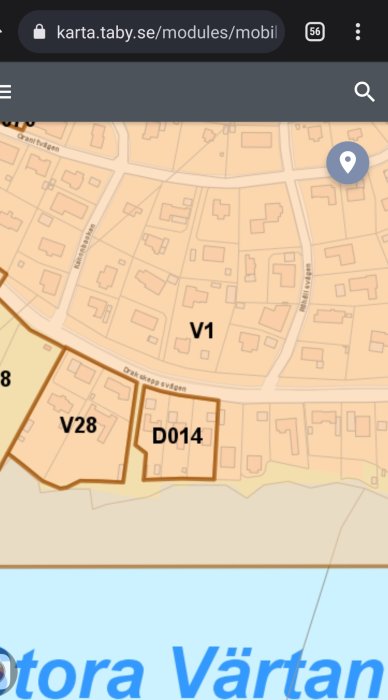 Kartskärmdump som visar en detaljplan med fastigheter, servitut och närliggande sjö, Stora Värtan.