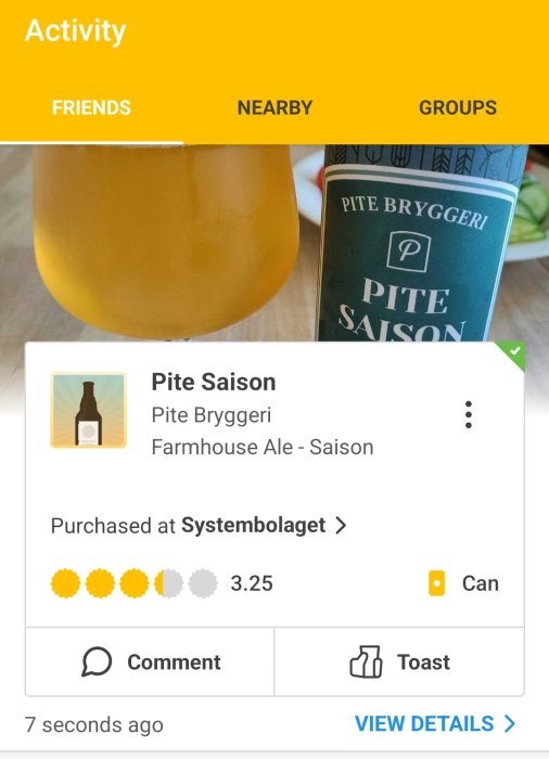 Skärmdump av en mobilapp som visar en ölrecension för "Pite Saison" från Pite Bryggeri med en betygssättning på 3.25 och en bild av ölburken.