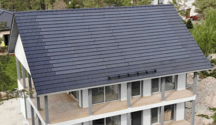 Svea Solar Power Roof.JPG