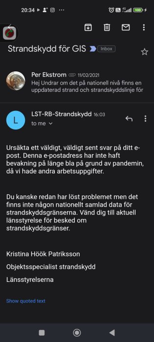 Skärmbild av ett e-postmeddelande som besvarar en fråga om nationell strandlinje och strandskydd.