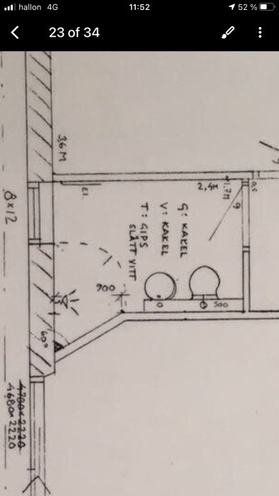 Ritning av ett litet gästbadrum med mått och planering för VVS-installationer.