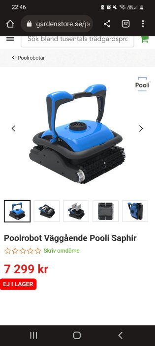 Blå och svart väggående poolrobot Pooli Saphir på en webbshop-sida, pris och kundomdömen synliga.