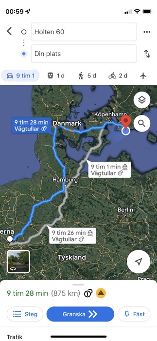 Körväg på GPS-karta som visar en 875 km lång resa från Holland genom Tyskland mot en destination i Sverige.