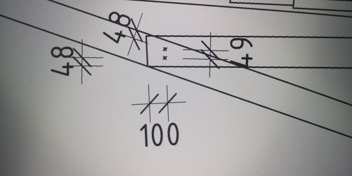 Teknisk ritning med dimensioner, bultmärkning för M8/M10 och hållfasthetsklass 8.8.