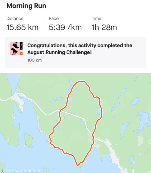 Kartbild på en löprunda markerad med röd linje, tillsammans med statistik och utmaningsmeddelande.