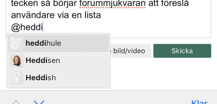 Användarmeny som visar hur man taggar personer i ett forummeddelande med förslag på användarnamn.