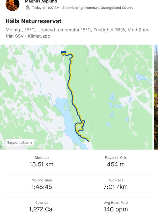 Kartskärmbild av en vandring i Hälla Naturreservat med uppmätt sträcka och statistik.