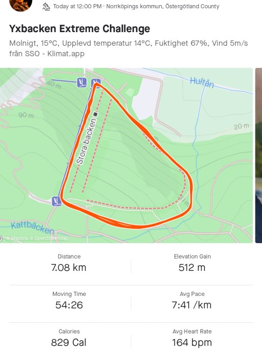 Skärmbild av en karta som visar Yxbacken Extreme Challenge löprutt med statistik: 7,08 km distans, 54:26 rörelsetid och 829 förbrända kalorier.