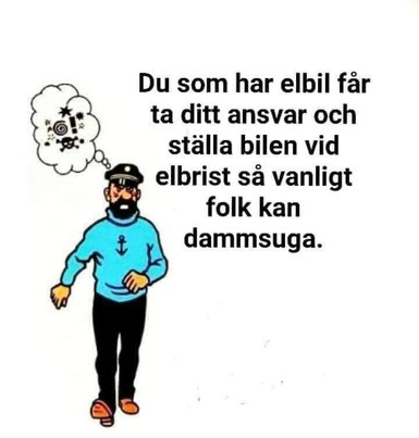 Illustration av en person i blå tröja och keps som pekar, med pratbubbla om elbilar och elbrist.