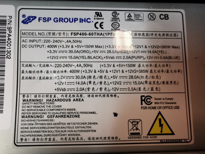 Etikett på en FSP Group nätaggregat med modellnummer FSP400-60THA och specifikationer för in- och utspänning.