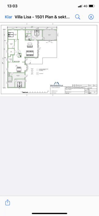 Ritning av en husplan med benämnda rum och möblering, märkt "Villa Lisa - 1501 Plan & sektion".