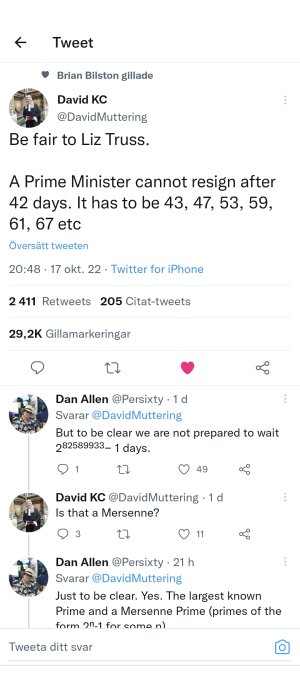 Skärmdump av en Twitter-tråd där användare diskuterar brittiska premiärministerns avgång och matematikrelaterade skämt.