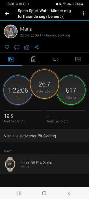 Skärmavbild av träningsapp med cyklingstatistik inklusive tid, distans och kaloriförbrukning.