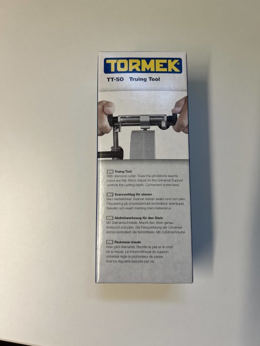 Förpackning av TORMEK TT-50 Truing Tool mot vit bakgrund.