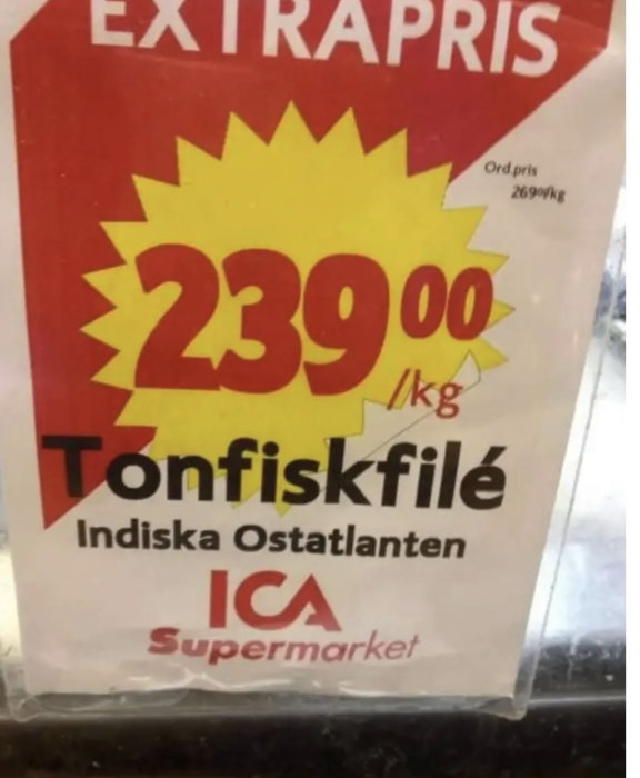 Reapris-skylt för tonfiskfilé, 239,00 kr/kg, tidigare 269,00 kr/kg, ICA Supermarket, Indiska Oceanen.