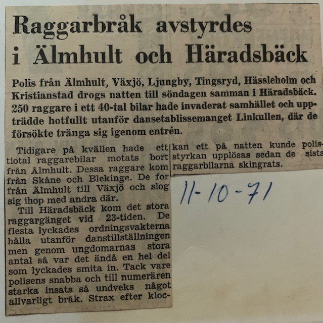 Artikel om avvärjt ungdomsbråk i Älmhult och Häradsbäck, polis involverad, datumstämpel 11 oktober 1971.
