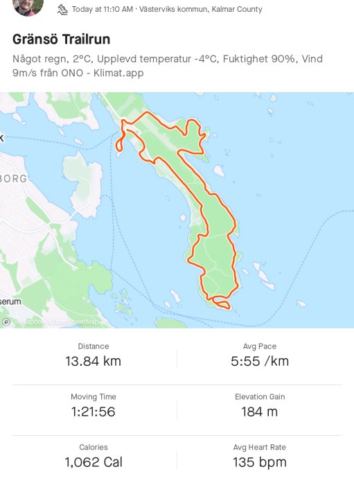 Skärmdump av löpsträckan Gränsö Trailrun, Västervik, med distans, tid och kaloriförbrukning.