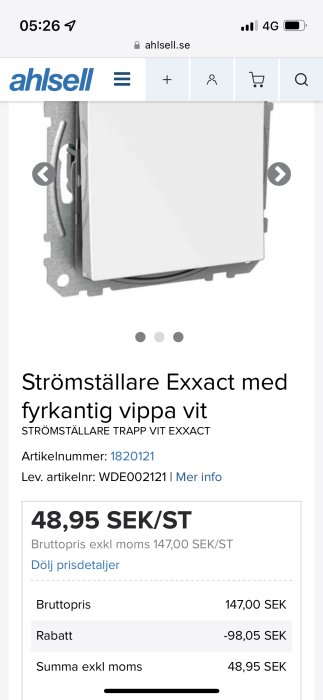 E-handelssida visar vit strömbrytare, prisinformation, artikelnummer, och en inköpsplattform.