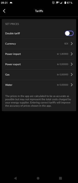 Skärmdump av app för energikostnader med valutor, import, export, gas, vatten och meddelande om prisernas exakthet.