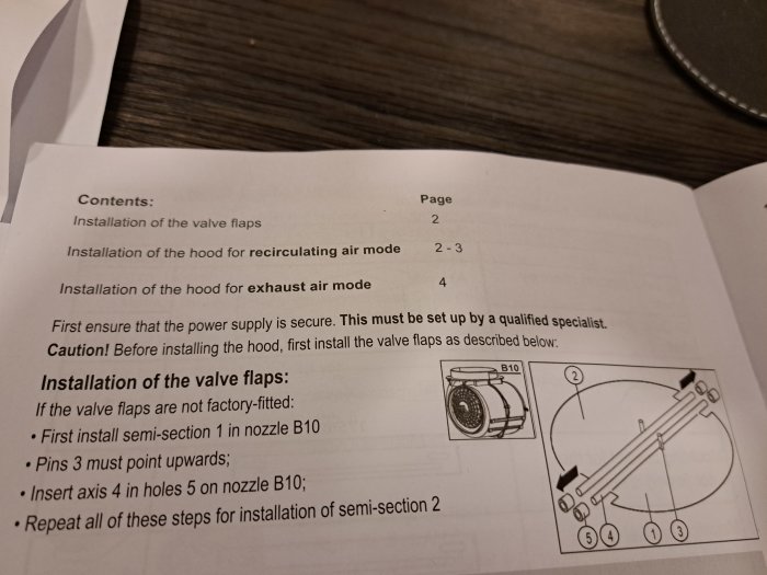 Instruktionsmanual för installation av ventilationskomponenter, säkerhetsvarningar och steg-för-steg-anvisningar.