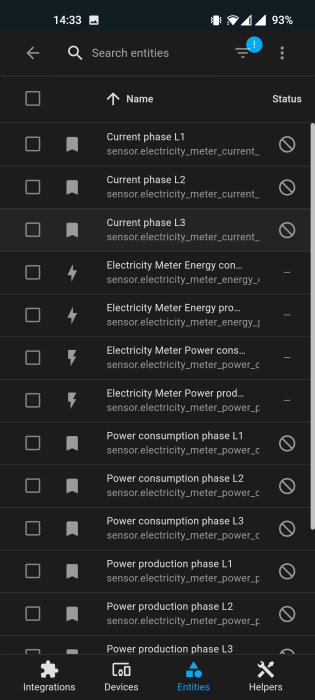 Skärmbild av enhetslista i hemautomatiseringssystem som visar strömfaser och energimätare med olika statusar.