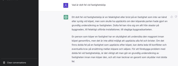 Svartvit textbaserad bild, informationsartikel om dolda fel vid fastighetsköp, grön ikon, "Clear conversations"-knapp.