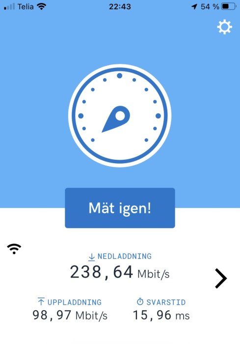 Skärmdump av hastighetstest, nedladdning 238,64 Mbps, uppladdning 98,97 Mbps, svarstid 15,96 ms.
