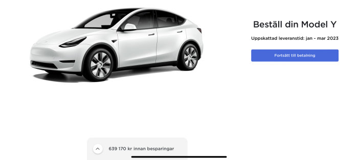 Vit elbil, förmodligen Model Y, online-beställningssida, pris, leveranstid angiven, "Fortsätt till betalning" -knapp.
