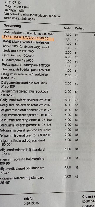 Faktura med materiallista på svenska, inkluderar ventilationssystemkomponenter, antal och enheter specificerade.