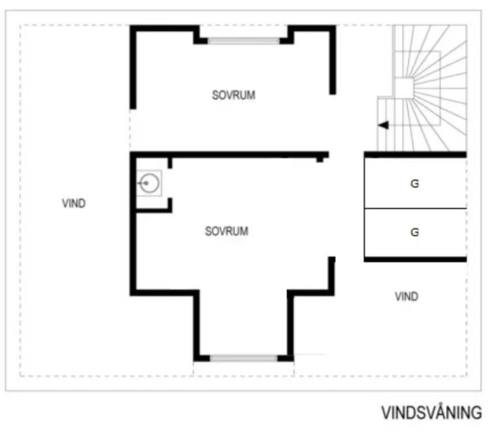Ritning av en vindsvåning med två sovrum, vindutrymmen och garderober.