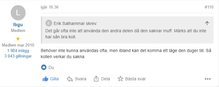 Skärmdump av ett forum-inlägg med användarkommentarer och reaktionsalternativ som "Gilla" och "Svara".