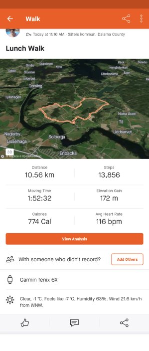 Promenadsammanfattning: 10,56 km, 1:52:32 rörelsetid, 774 kalorier, kyligt väder.